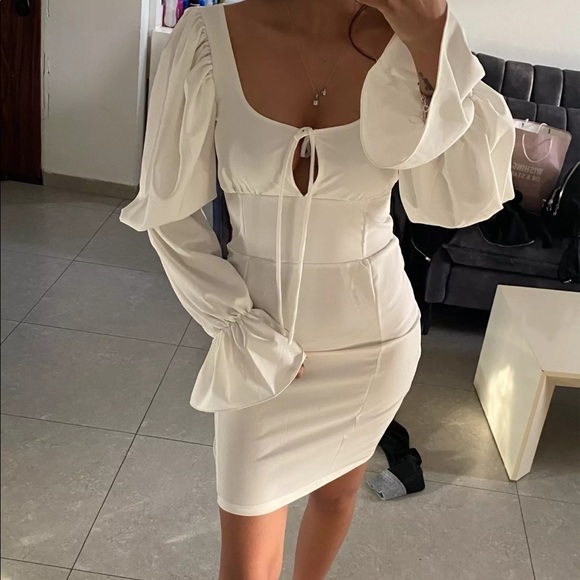 Puff Long Sleeve Mini White Dress - Picture 5 of 16